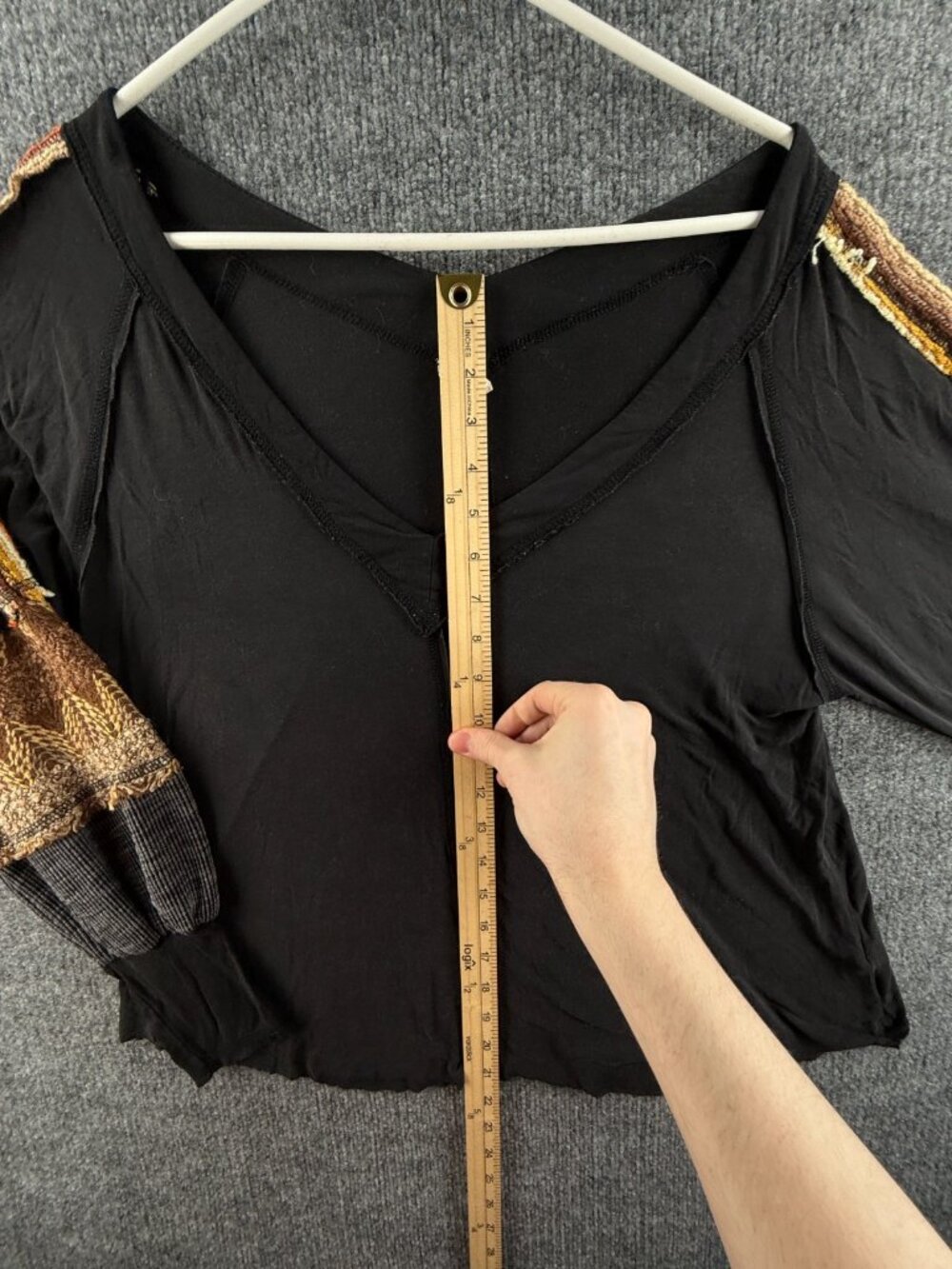 POL Rayon Spandex Stretchy Black Lightweight Top Knit Sleeves Boho V Neck Medium - Picture 7 of 16